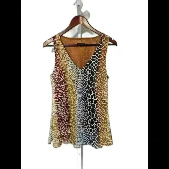 Spense V-Neck Animal Print Tank Top - Picture 1 of 5